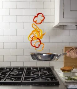 Saveur Selects Voyage Series - Triply RVS Koekenpannenset Inductie - 20cm - 25cm - Anti Aanbak - Levenslange Garantie - Luxe Pannenset -Eersteklas Kookgereiwinkel 1039x1200 1