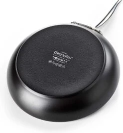 GreenPan Barcelona Infinity Pro Koekenpannenset - 3-delig - Zwart - Inductie - PFAS-vrij 23 GreenPan Barcelona Infinity Pro Koekenpannenset - 3-delig - Zwart - Inductie - PFAS-vrij -Eersteklas Kookgereiwinkel 1109x1200 3