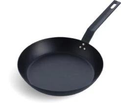 BK Solid Steel Koekenpan Ø 26 Cm - Plaatstaal - Inductie - BBQ -Eersteklas Kookgereiwinkel 1200x1026 2