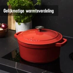 Daumonet Carême Rouge Gietijzeren Braadpan - Sudderpan Kersen Rood - Rond - Ø26 Cm - 4,4 Liter - PFAS & PFOA Vrij - Emaille - Geschikt Voor Alle Warmtebronnen - Elektrisch - Gas - Halogeen - Inductie - Keramisch - Vaatwasserbestendig 17 Daumonet Carême Rouge Gietijzeren Braadpan - Sudderpan Kersen Rood - Rond - Ø26 Cm - 4,4 Liter - PFAS & PFOA Vrij - Emaille - Geschikt Voor Alle Warmtebronnen - Elektrisch - Gas - Halogeen - Inductie - Keramisch - Vaatwasserbestendig -Eersteklas Kookgereiwinkel 1200x1200 1068