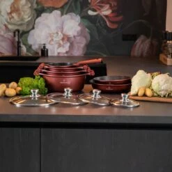 Herenthal Pannenset Inductie - Luxe 10-delige Koekenpan Inductie - Voor Alle Warmtebronnen - Pannen Met Glazen Deksels En Koudgrepen - Burgundy 15 Herenthal Pannenset Inductie - Luxe 10-delige Koekenpan Inductie - Voor Alle Warmtebronnen - Pannen Met Glazen Deksels En Koudgrepen - Burgundy -Eersteklas Kookgereiwinkel 1200x1200 120