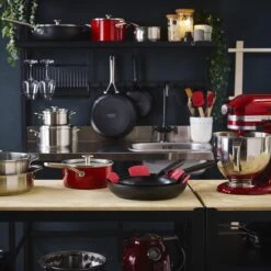 KitchenAid Stainless Steel Hapjespan Met Glazen Deksel ø28cm - RVS - Inductie - Anti-aanbak 14 KitchenAid Stainless Steel Hapjespan Met Glazen Deksel ø28cm - RVS - Inductie - Anti-aanbak -Eersteklas Kookgereiwinkel 1200x1200 1289