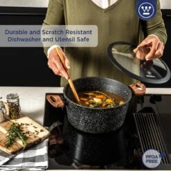 Westinghouse Kookpan/Braadpan Inductie - Ø 24 Cm - Zwart Marmer - Speciale Editie 13 Westinghouse Kookpan/Braadpan Inductie - Ø 24 Cm - Zwart Marmer - Speciale Editie -Eersteklas Kookgereiwinkel 1200x1200 14