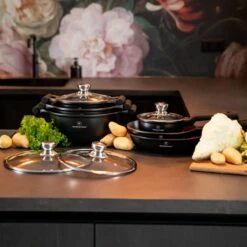 Herenthal Inductie Pannenset - Luxe 10-delige Koekenpanset - Voor Alle Warmtebronnen - Met Glazen Deksels En Koudgrepen - Zwart 21 Herenthal Inductie Pannenset - Luxe 10-delige Koekenpanset - Voor Alle Warmtebronnen - Met Glazen Deksels En Koudgrepen - Zwart -Eersteklas Kookgereiwinkel 1200x1200 208