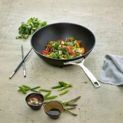 Demeyere Alu Pro Wok - 30 Cm -Eersteklas Kookgereiwinkel 1200x1200 217