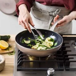 Greenpan Royal Wokpan Brons - 28 Cm 13 Greenpan Royal Wokpan Brons - 28 Cm -Eersteklas Kookgereiwinkel 1200x1200 304