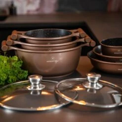 Herenthal Inductie Pannenset- Luxe 10-delige Koekenpannenset - Voor Alle Warmtebronnen - Met Glazen Deksels - Koper 16 Herenthal Inductie Pannenset- Luxe 10-delige Koekenpannenset - Voor Alle Warmtebronnen - Met Glazen Deksels - Koper -Eersteklas Kookgereiwinkel 1200x1200 38