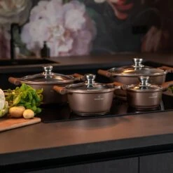 Herenthal Inductie Pannenset- Luxe 10-delige Koekenpannenset - Voor Alle Warmtebronnen - Met Glazen Deksels - Koper 20 Herenthal Inductie Pannenset- Luxe 10-delige Koekenpannenset - Voor Alle Warmtebronnen - Met Glazen Deksels - Koper -Eersteklas Kookgereiwinkel 1200x1200 42