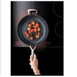 Le Creuset Koekenpan Les Forgées TNS - ø 28 Cm - Standaard Anti-aanbaklaag 18 Le Creuset Koekenpan Les Forgées TNS - ø 28 Cm - Standaard Anti-aanbaklaag -Eersteklas Kookgereiwinkel 1200x1200 491
