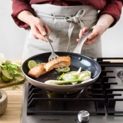 GreenPan Koekenpan - Royal Bronze - ø 20 Cm - Keramische Anti-aanbaklaag 13 GreenPan Koekenpan - Royal Bronze - ø 20 Cm - Keramische Anti-aanbaklaag -Eersteklas Kookgereiwinkel 1200x1200 548