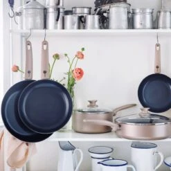 GreenPan Cambridge Koekenpan 30cm - Brons - Inductie - PFAS-vrij 24 GreenPan Cambridge Koekenpan 30cm - Brons - Inductie - PFAS-vrij -Eersteklas Kookgereiwinkel 1200x1200 599