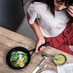 Greenpan KitchenAid Classic Aluminium Koekenpannenset 2-delig ø20+28cm - Zwart - Inductie 21 Greenpan KitchenAid Classic Aluminium Koekenpannenset 2-delig ø20+28cm - Zwart - Inductie -Eersteklas Kookgereiwinkel 1200x1200 687