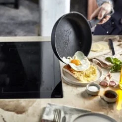 Demeyere Alu Classico 3 Koekenpan - Duraslide - Set 24 Cm + 28 Cm 12 Demeyere Alu Classico 3 Koekenpan - Duraslide - Set 24 Cm + 28 Cm -Eersteklas Kookgereiwinkel 1200x1200 810