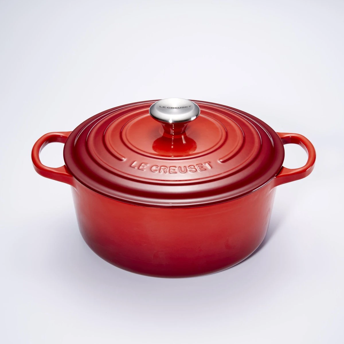 Le Creuset Gietijzeren Braadpan - 26cm 5,3 L - Kersenrood 3 Le Creuset Gietijzeren Braadpan - 26cm 5,3 L - Kersenrood