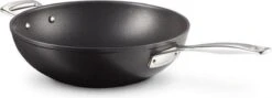 LE CREUSET - Les Forgees - Wokpan 30cm 18 LE CREUSET - Les Forgees - Wokpan 30cm -Eersteklas Kookgereiwinkel 1200x433