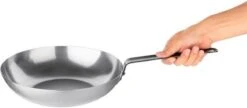 Plaatstalen Wokpan - 28cm - Vogue GG722 - Horeca & Professioneel 14 Plaatstalen Wokpan - 28cm - Vogue GG722 - Horeca & Professioneel -Eersteklas Kookgereiwinkel 1200x523 1