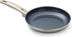 GreenPan Cambridge Koekenpan 20cm - Brons - Inductie - PFAS-vrij -Eersteklas Kookgereiwinkel 1200x612 6
