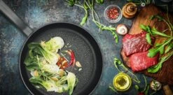 Tefal Hard Titanium+ Koekenpan - Ø 24 Cm -Eersteklas Kookgereiwinkel 1200x660 2