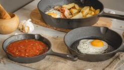 Blackwell Koekenpannenset - Gietijzer - ø 16, 20 En 25 Cm - Zonder Anti-aanbaklaag 15 Blackwell Koekenpannenset - Gietijzer - ø 16, 20 En 25 Cm - Zonder Anti-aanbaklaag -Eersteklas Kookgereiwinkel 1200x675 23