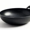 KitchenAid Classic Forged Aluminium Wok ø28cm - Zwart - Inductie - Anti-aanbak 1 KitchenAid Classic Forged Aluminium Wok ø28cm - Zwart - Inductie - Anti-aanbak -Eersteklas Kookgereiwinkel 1200x728 2