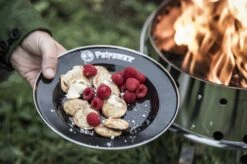 Petromax - Gietijzeren Poffertjes Pan -Eersteklas Kookgereiwinkel 1200x799 121