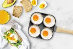 Magnani - Eierpan - 4 Bakplaten Van ⌀ 8 Cm - Voor Gas- En Elektrische Kookplaten - Aluminium - Houten Handvat - 38 X 18.7 X 2 Cm -Eersteklas Kookgereiwinkel 1200x799 56