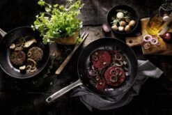 Skottsberg Koekenpan Cast Iron 28 Cm Gietijzer 15 Skottsberg Koekenpan Cast Iron 28 Cm Gietijzer -Eersteklas Kookgereiwinkel 1200x800 151