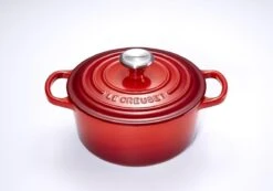 Le Creuset Braadpan Signature Kersenrood - ø 28 Cm / 6.7 Liter 24 Le Creuset Braadpan Signature Kersenrood - ø 28 Cm / 6.7 Liter -Eersteklas Kookgereiwinkel 1200x839 6