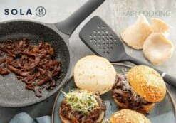 Sola Koekenpan Fair Cooking - Ø 28 Cm - Zwart/wit - Aluminium - Antiaanbaklaag -Eersteklas Kookgereiwinkel 1200x842 1