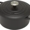 Le Creuset Signature Braadpan - 4,2 L - 24 Cm - Zwart 1 Le Creuset Signature Braadpan - 4,2 L - 24 Cm - Zwart -Eersteklas Kookgereiwinkel 1200x847 2