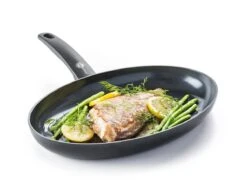 GreenPan Cambridge Vispan 32cm - Zwart - Inductie - PFAS-vrij 14 GreenPan Cambridge Vispan 32cm - Zwart - Inductie - PFAS-vrij -Eersteklas Kookgereiwinkel 1200x926 15