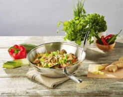 Demeyere Wok - Ø 30 Cm - Vlakke Bodem 11 Demeyere Wok - Ø 30 Cm - Vlakke Bodem -Eersteklas Kookgereiwinkel 1200x946