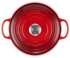 Le Creuset - Gietijzeren - Lage Braadpan - 24cm - Kersenrood -Eersteklas Kookgereiwinkel 1200x988 2