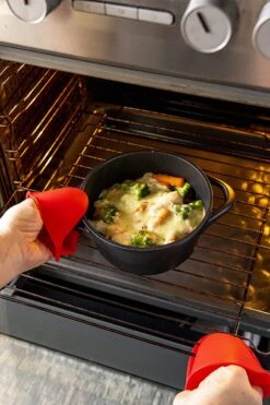 Smile 10-Delige Pannenset - Anti Aanbaklaag - Vaatwasser Bestendig - Zwart - MGK-17 23 Smile 10-Delige Pannenset - Anti Aanbaklaag - Vaatwasser Bestendig - Zwart - MGK-17 -Eersteklas Kookgereiwinkel 800x1200 13