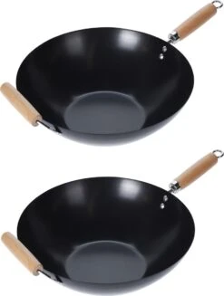 Wok Carbon Staal Ø35cm Houten Handgreep Wokpannen 7 Wok Carbon Staal Ø35cm Houten Handgreep Wokpannen -Eersteklas Kookgereiwinkel 907x1200
